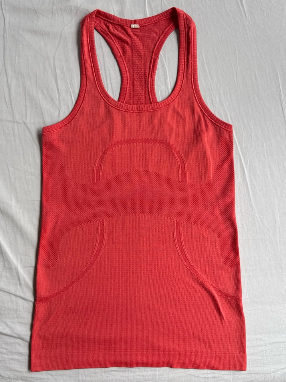 Lululemon Seamless Racerback Tank Top - Red size 4